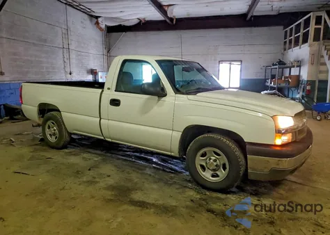2004 Chevrolet Silverado C1500 from USA, damaged, VIN 1GCEC14X14Z236085